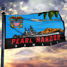Load image into Gallery viewer, Pearl Harbor Hawaii Eagle USA Flag
