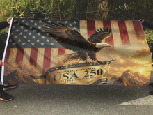 Load image into Gallery viewer, Eagle 250 Old USA Flag