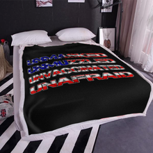 Load image into Gallery viewer, Unmasked. Unmuzzled. Unvaccinated. Unafraid. Premium Mink Sherpa Blanket (Black) (RTL)