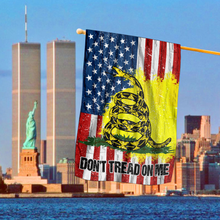 Load image into Gallery viewer, DTOM USA Gadsden House Flag (RTL)